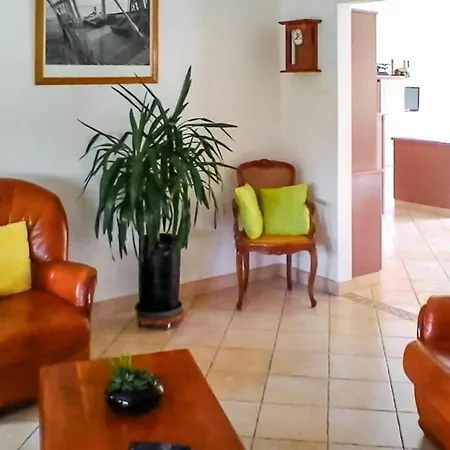 Amazing In St Gilles Croix De Vie With Wifi *
