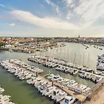 In St Gilles Croix De Vie With Wifi