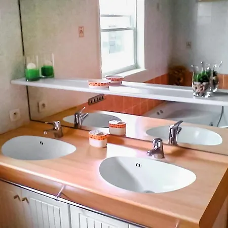 Amazing In St Gilles Croix De Vie With Wifi Сен-Жиль-Круа-де-Ви