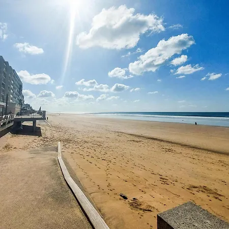 In St Gilles Croix De Vie With Wifi Nyaraló *